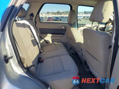 Zdjęcie 10 z 13 samochodu: 2009 FORD ESCAPE HYBRID VIN:1FMCU49369KA91911 - miniatura