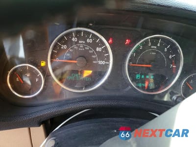 Zdjęcie 9 z 12 samochodu: 2014 JEEP WRANGLER UNLIMITED SAHARA VIN:1C4HJWEGXEL262428 - miniatura