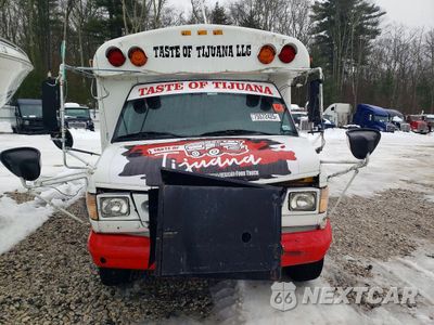 Piąte zdjęcie samochodu w środku: 2002 FORD ECONOLINE E350 SUPER DUTY CUTAWAY VAN VIN:1FDSE35F22HA82659 - miniatura