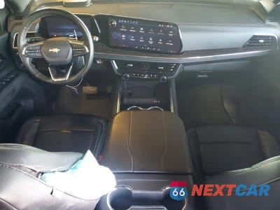 Zdjęcie 8 z 13 samochodu: 2025 CHEVROLET SUBURBAN C1500 LS VIN:1GNS5BRD0SR212320 - miniatura