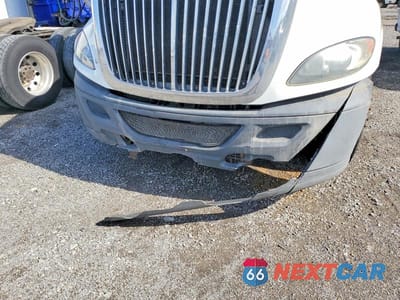 Zdjęcie 9 z 10 samochodu: 2014 INTERNATIONAL PROSTAR VIN:3HSDJSJR2EN466302 - miniatura