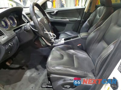 Zdjęcie 7 z 12 samochodu: 2012 VOLVO XC60 T6 VIN:YV4902DZ8C2274662 - miniatura