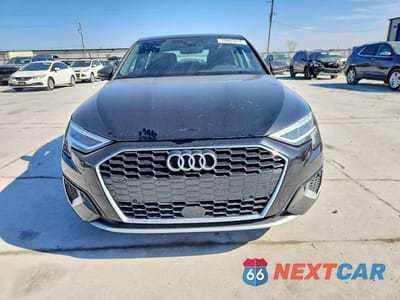 Piąte zdjęcie samochodu w środku: 2024 AUDI A3 PREMIUM VIN:WAUAUDGY0RA040224 - miniatura