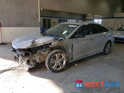 2018 HYUNDAI SONATA 5NPE34AF3JH719965 - główne zdjęcie licytacji z USA - miniatura