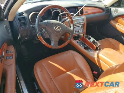 Zdjęcie 8 z 13 samochodu: 2004 LEXUS SC 430 BASE VIN:JTHFN48Y140058412 - miniatura