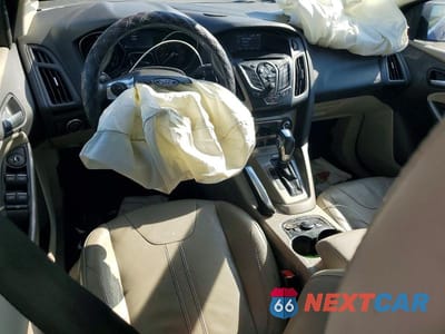Zdjęcie 8 z 13 samochodu: 2012 FORD FOCUS SEL VIN:1FAHP3M28CL362579 - miniatura