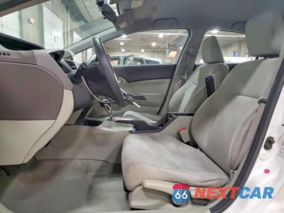 Zdjęcie 7 z 11 samochodu: 2012 HONDA CIVIC LX VIN:19XFB2F58CE012444 - miniatura