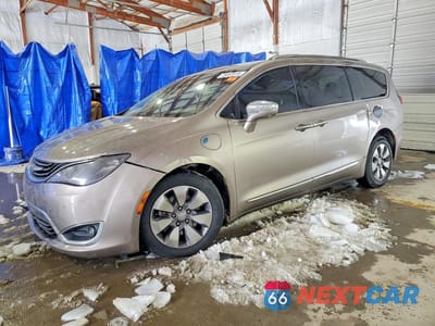 2018 CHRYSLER PACIFICA HYBRID LIMITED 2C4RC1N78JR213053 - główne zdjęcie licytacji z USA - miniatura