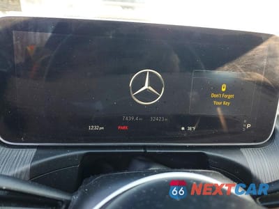 Zdjęcie 9 z 11 samochodu: 2023 MERCEDES-BENZ C 300 4MATIC VIN:W1KAF4HB5PR133784 - miniatura