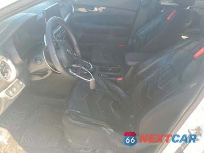 Zdjęcie 7 z 11 samochodu: 2022 KIA FORTE GT VIN:3KPF44AC8NE442070 - miniatura