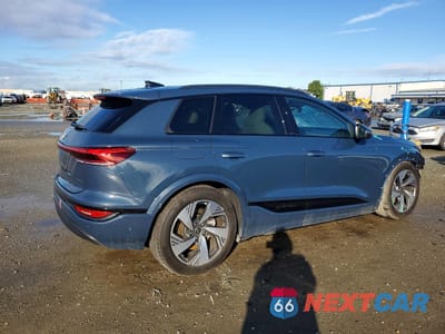 Trzecie zdjęcie samochodu z tyłu: 2025 AUDI Q6 E-TRON PRESTIGE VIN:WA134BGF3SA023240 - miniatura