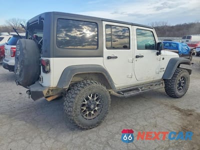 Trzecie zdjęcie samochodu z tyłu: 2018 JEEP WRANGLER VIN:1C4HJWDG6JL930818 - miniatura