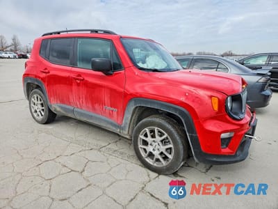 Czwarte zdjęcie samochodu z boku: 2022 JEEP RENEGADE LATITUDE VIN:ZACNJDB11NPN88201 - miniatura