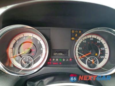 Zdjęcie 9 z 13 samochodu: 2015 DODGE GRAND CARAVAN SXT VIN:2C4RDGCGXFR549104 - miniatura