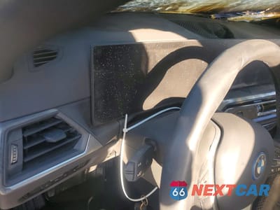 Zdjęcie 9 z 12 samochodu: 2023 BMW I4 EDRIVE 35 VIN:WBY43AW02PFR27559 - miniatura