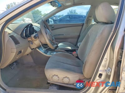Zdjęcie 7 z 13 samochodu: 2005 NISSAN ALTIMA 2.5 VIN:1N4AL11D45N473998 - miniatura