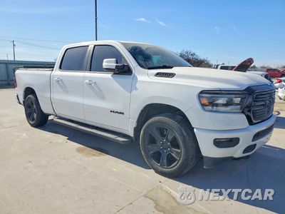 Czwarte zdjęcie samochodu z boku: 2020 RAM 1500 BIG HORN VIN:1C6SRFMT2LN286714 - miniatura