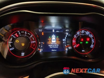 Zdjęcie 9 z 12 samochodu: 2018 DODGE CHALLENGER SXT VIN:2C3CDZAG4JH218798 - miniatura