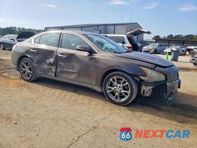 Czwarte zdjęcie samochodu z boku: 2012 NISSAN MAXIMA S VIN:1N4AA5AP2CC847525 - miniatura