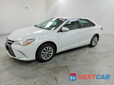 2015 TOYOTA CAMRY LE 4T1BF1FK7FU982029 - główne zdjęcie licytacji z USA - miniatura
