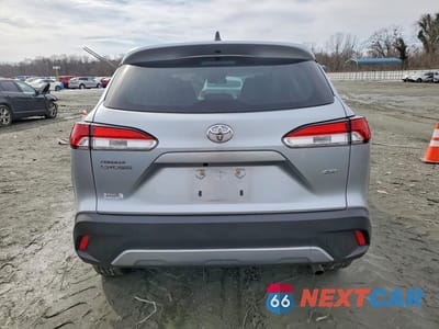Zdjęcie 6 z 11 samochodu: 2023 TOYOTA COROLLA CROSS L VIN:7MUAAABG0PV054509 - miniatura