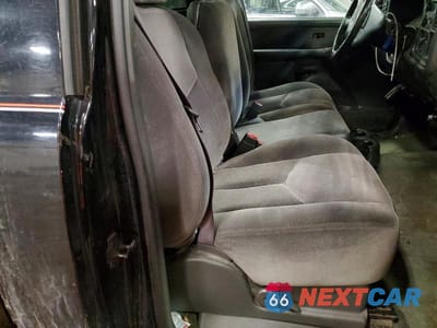 Zdjęcie 10 z 13 samochodu: 2003 GMC NEW SIERRA K1500 VIN:1GTEK14T93Z101354 - miniatura