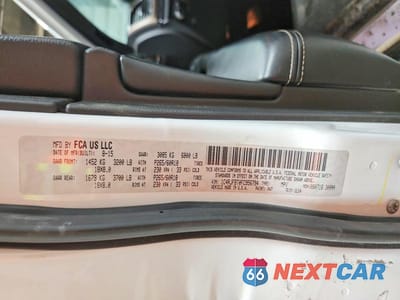 Zdjęcie 14 z 14 samochodu: 2015 JEEP GRAND CHEROKEE LIMITED VIN:1C4RJFBT0FC956794 - miniatura