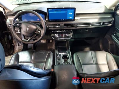 Zdjęcie 8 z 13 samochodu: 2023 LINCOLN CORSAIR VIN:5LMCJ1DA2PUL08446 - miniatura