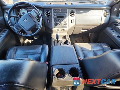 Zdjęcie 8 z 11 samochodu: 2008 FORD EXPEDITION XLT VIN:1FMFU16518LA14549 - miniatura