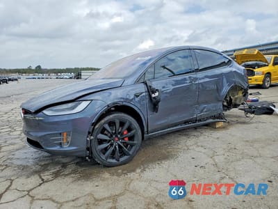 2020 TESLA MODEL X 5YJXCDE20LF231834 - główne zdjęcie licytacji z USA - miniatura