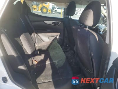 Zdjęcie 10 z 12 samochodu: 2017 NISSAN QASHQAI VIN:JN1BJ1CP8HW013627 - miniatura