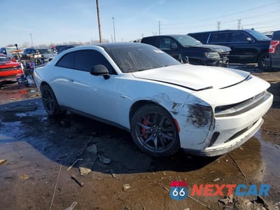 Czwarte zdjęcie samochodu z boku: 2024 DODGE CHARGER DAYTONA SCAT PACK VIN:2C3CDBDKXRR167031 - miniatura