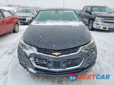 Piąte zdjęcie samochodu w środku: 2016 CHEVROLET CRUZE LT VIN:1G1BE5SM6G7296319 - miniatura