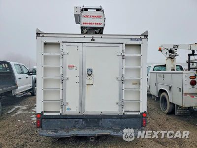 Piąte zdjęcie samochodu w środku: 2019 FORD E-450 BUCKET UTILITY VAN - R & D - PRI FLEET VIN:1FDXE4FS1KDC17144 - miniatura