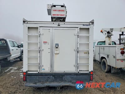 Piąte zdjęcie samochodu w środku: 2019 FORD E450 CABLE PLACER BUCKET TRUCK VIN:1FDXE4FS1KDC17144 - miniatura