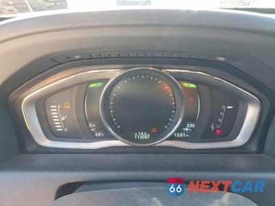 Zdjęcie 9 z 12 samochodu: 2016 VOLVO XC60 T6 R-DESIGN VIN:YV449MRP4G2916898 - miniatura