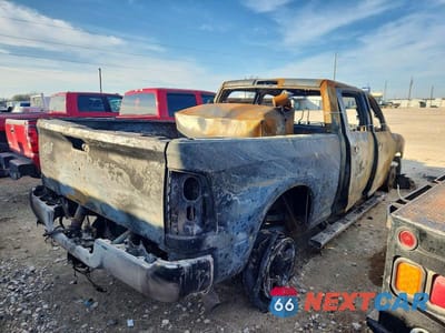 Zdjęcie 10 z 12 samochodu: 2021 RAM 2500 TRADESMAN VIN:3C6UR5CL7MG676657 - miniatura