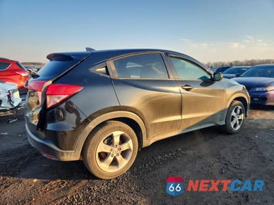 Trzecie zdjęcie samochodu z tyłu: 2018 HONDA HR-V LX VIN:3CZRU6H33JG727928 - miniatura