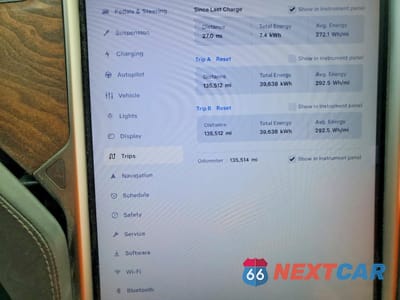 Zdjęcie 9 z 13 samochodu: 2020 TESLA MODEL S VIN:5YJSA1E20LF358954 - miniatura