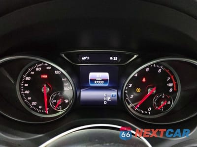 Zdjęcie 9 z 13 samochodu: 2018 MERCEDES-BENZ GLA 250 4MATIC VIN:WDCTG4GB4JJ457908 - miniatura