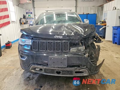 Piąte zdjęcie samochodu w środku: 2019 JEEP GRAND CHEROKEE OVERLAND VIN:1C4RJFCG8KC750991 - miniatura