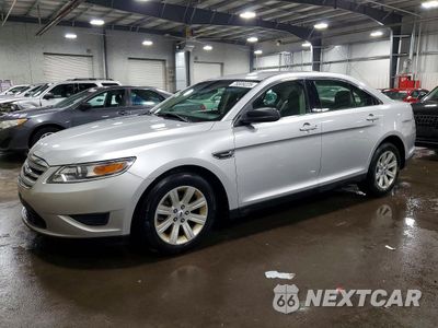 2010 FORD TAURUS SE 1FAHP2DW6AG114589 - główne zdjęcie licytacji z USA - miniatura
