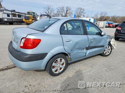 Trzecie zdjęcie samochodu z tyłu: 2006 KIA RIO BASE VIN:KNADE123X66162382 - miniatura