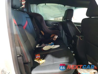 Zdjęcie 10 z 11 samochodu: 2024 CHEVROLET COLORADO Z71 VIN:1GCPTDEK9R1251727 - miniatura