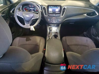 Zdjęcie 8 z 11 samochodu: 2021 CHEVROLET MALIBU LS VIN:1G1ZC5ST9MF039247 - miniatura