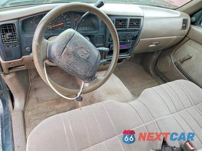 Zdjęcie 8 z 14 samochodu: 1997 TOYOTA TACOMA VIN:4TANL42N6VZ324470 - miniatura