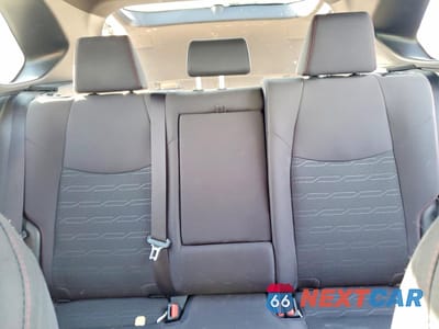 Zdjęcie 10 z 14 samochodu: 2023 TOYOTA RAV4 PRIME SE VIN:JTMAB3FV6PD136042 - miniatura