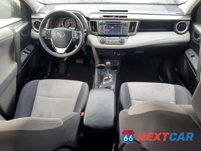 Zdjęcie 8 z 13 samochodu: 2013 TOYOTA RAV4 XLE VIN:JTMRFREV2DD003513 - miniatura