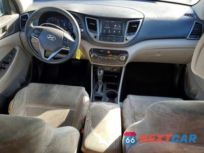 Zdjęcie 8 z 12 samochodu: 2018 HYUNDAI TUCSON SEL VIN:KM8J3CA4XJU616468 - miniatura