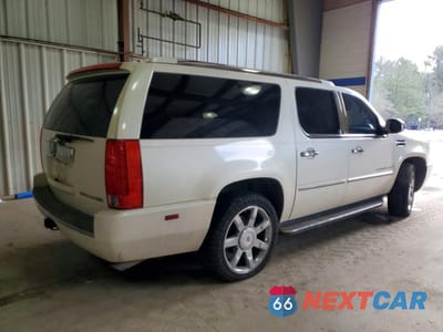 Trzecie zdjęcie samochodu z tyłu: 2009 CADILLAC ESCALADE ESV LUXURY VIN:1GYFK26249R261515 - miniatura